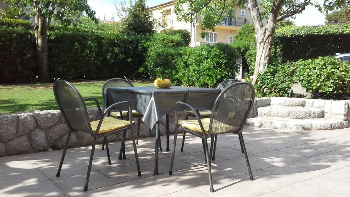 Hotel Sobe Tonica à Krk Town Extérieur photo