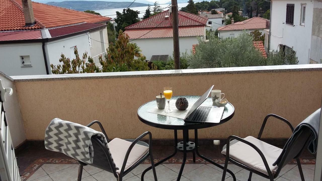 Hotel Sobe Tonica à Krk Town Extérieur photo